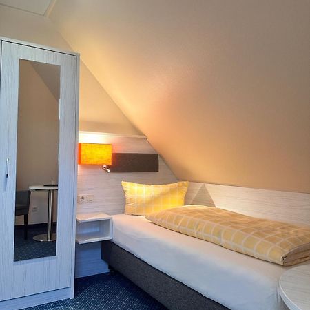 Duenenhotel Am Meer Росток Экстерьер фото
