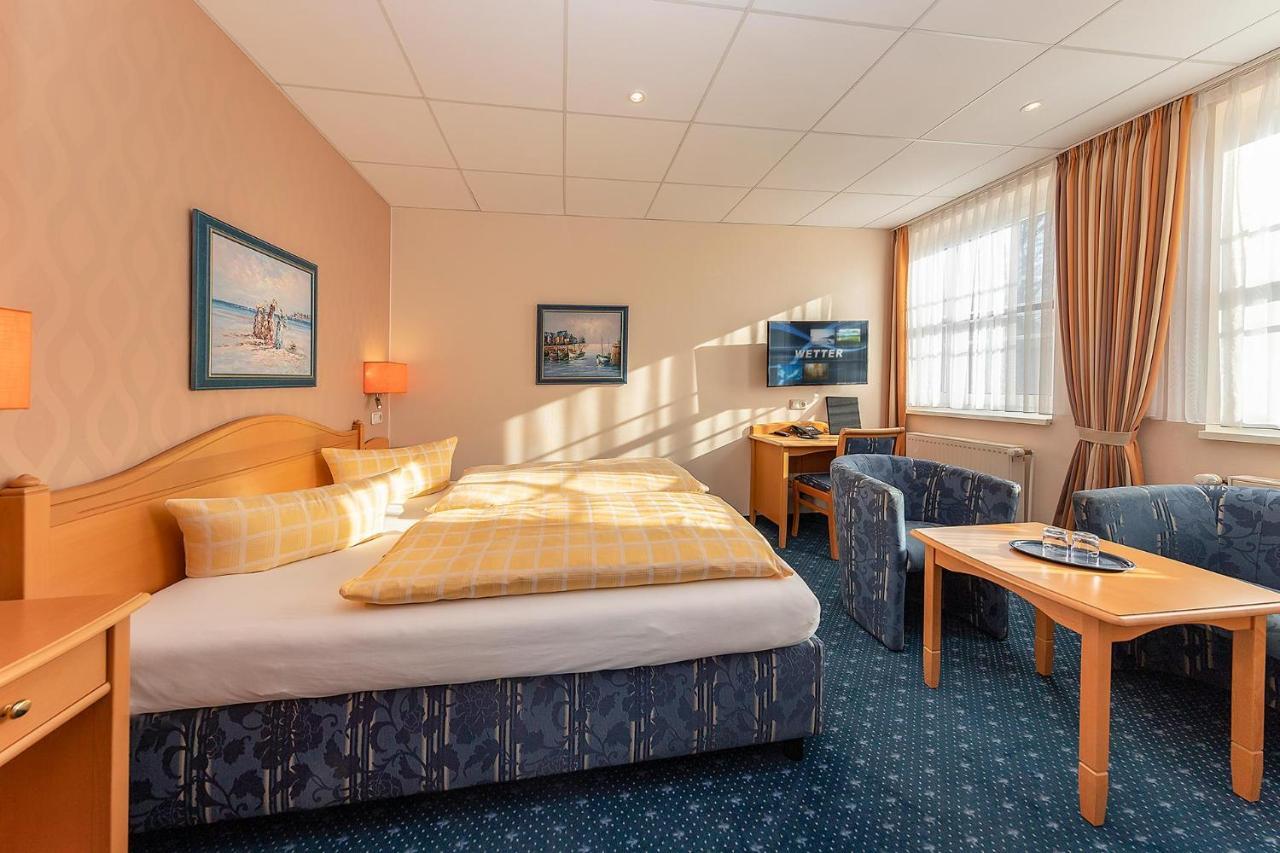 Duenenhotel Am Meer Росток Экстерьер фото