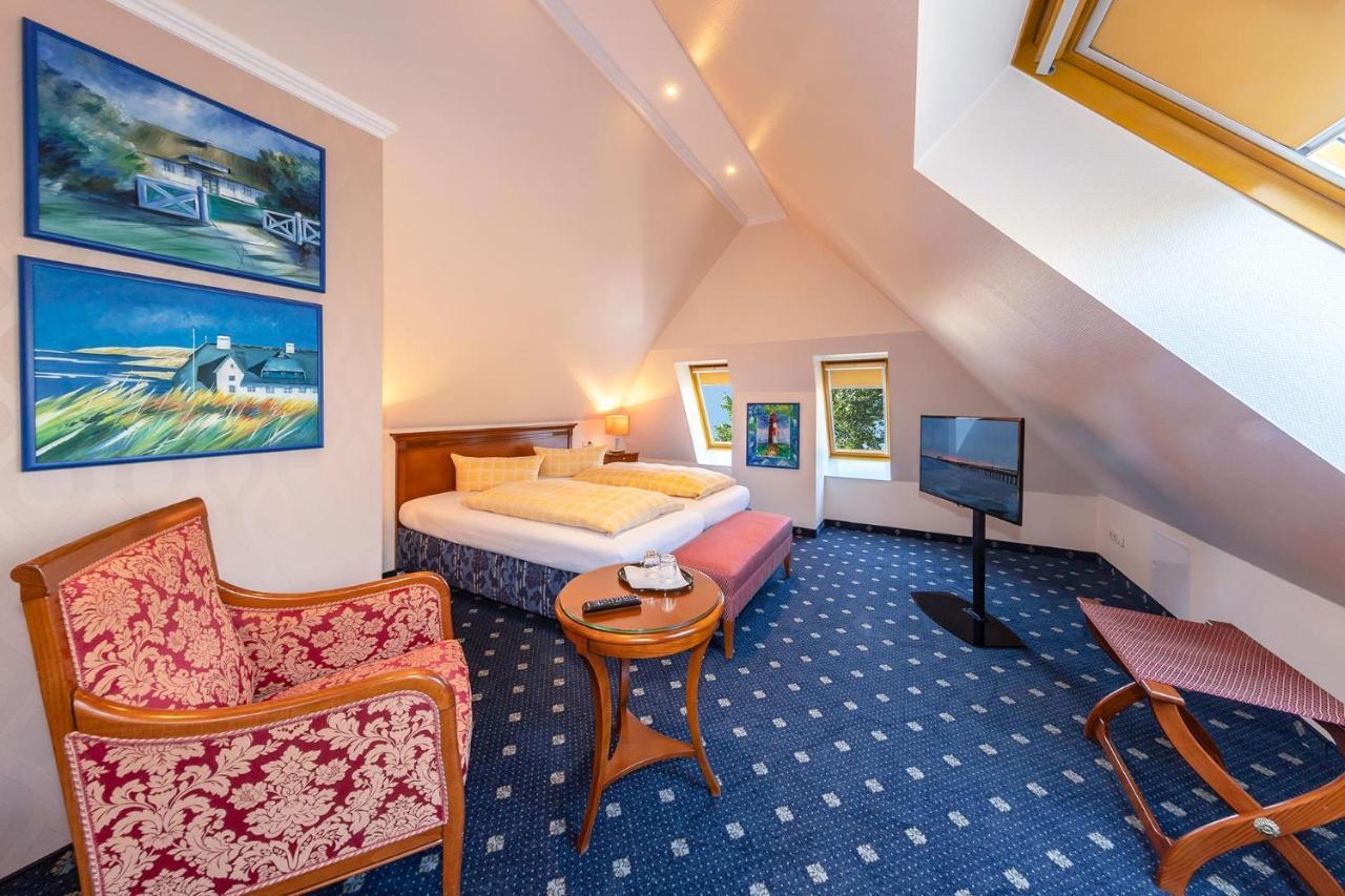 Duenenhotel Am Meer Росток Экстерьер фото