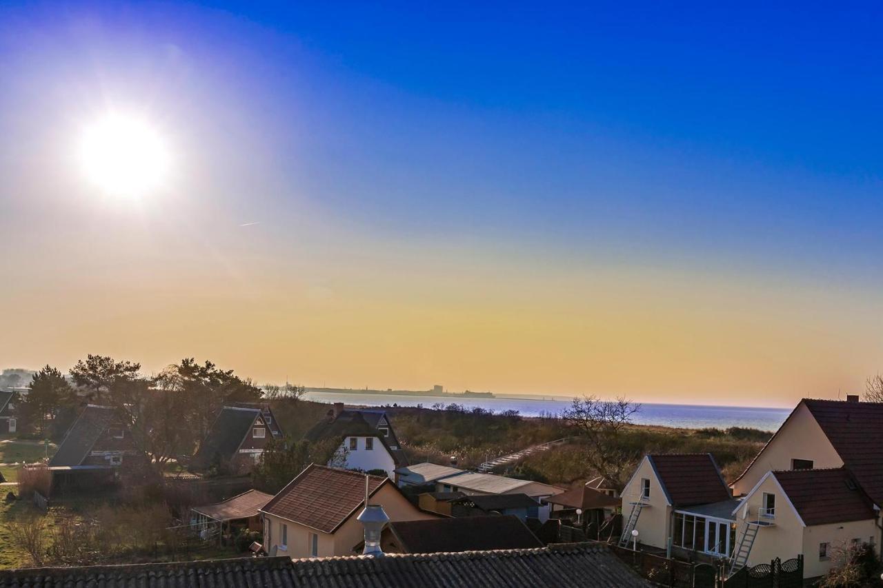 Duenenhotel Am Meer Росток Экстерьер фото